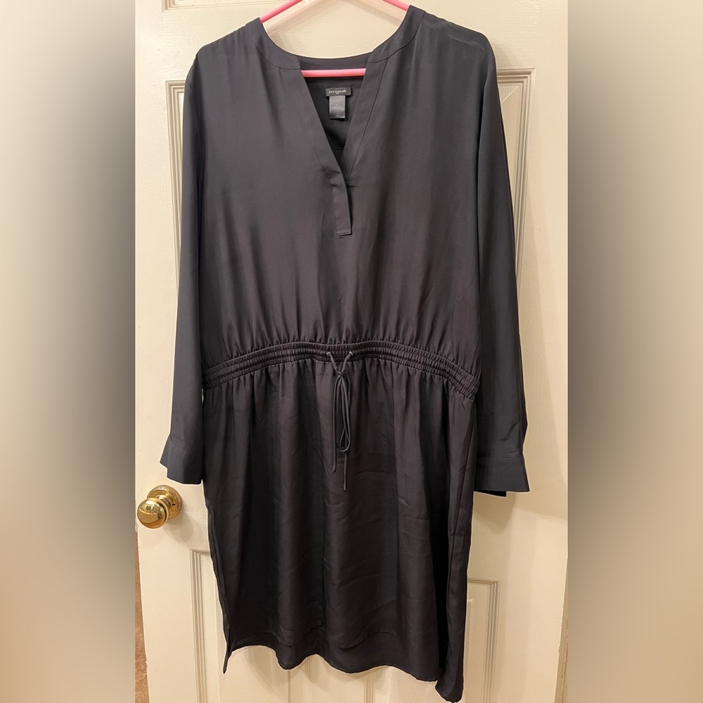 Ann Taylor Classic Black Dress